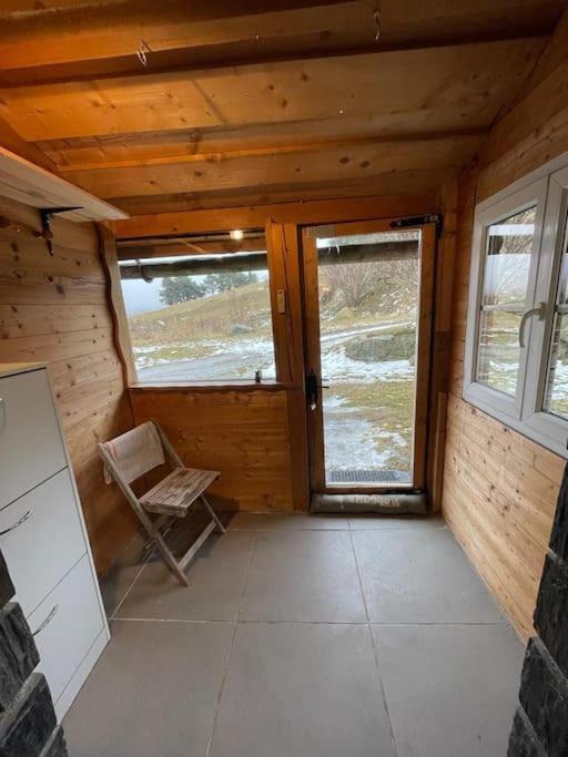 Appartement Paisible Pres Des Pistes De Ski 4 Pers Fontrabiouse ภายนอก รูปภาพ